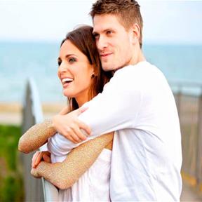 دوست داشتن یعنی چه؟ + نشانه های آن و تفاوت آن با عشق